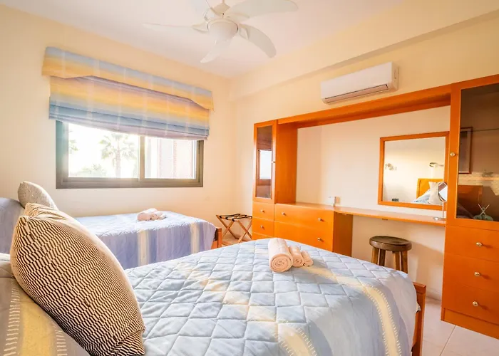 ヴィラ Pontus - Stunning Views & Privacy In Beautiful Garden With Pool & Hot Tub *