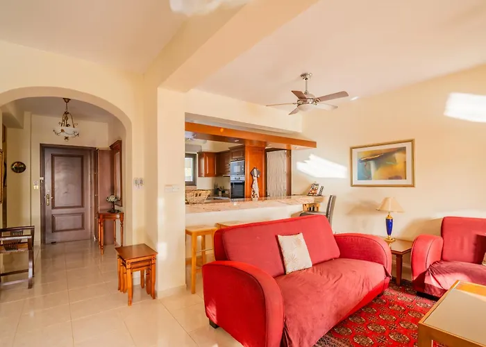 ヴィラ Pontus - Stunning Views & Privacy In Beautiful Garden With Pool & Hot Tub