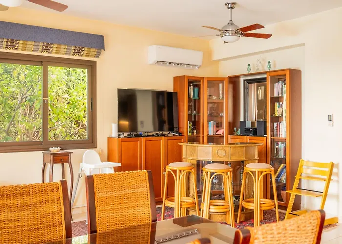 ヴィラ Pontus - Stunning Views & Privacy In Beautiful Garden With Pool & Hot Tub