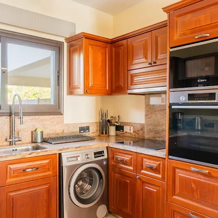 Pontus - Stunning Views & Privacy In Beautiful Garden With Pool & Hot Tub